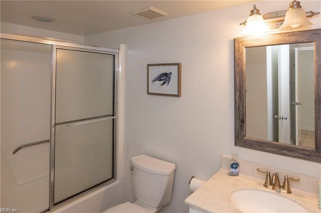 121 78th ST, Virginia Beach, VA 23451