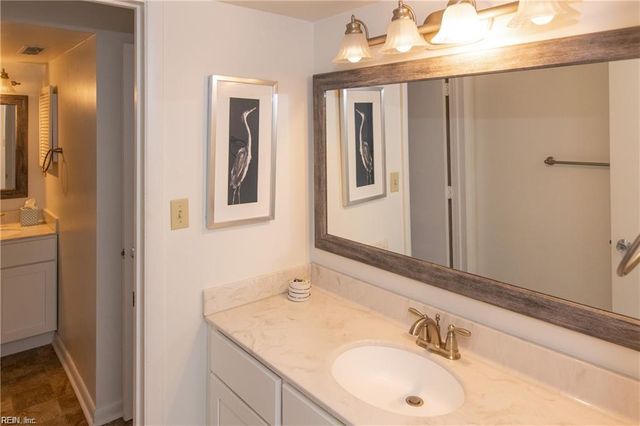 121 78th ST, Virginia Beach, VA 23451