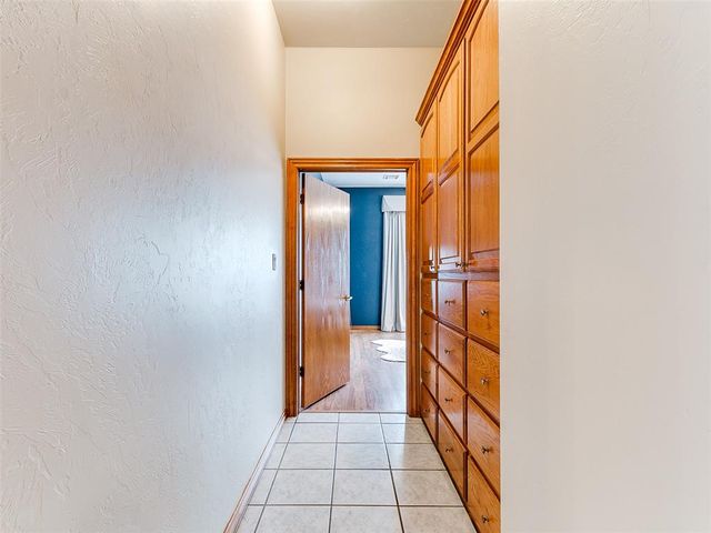 1701 SW 38th Street, Moore, OK 73160