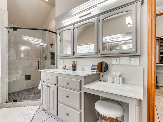 1701 SW 38th Street, Moore, OK 73160