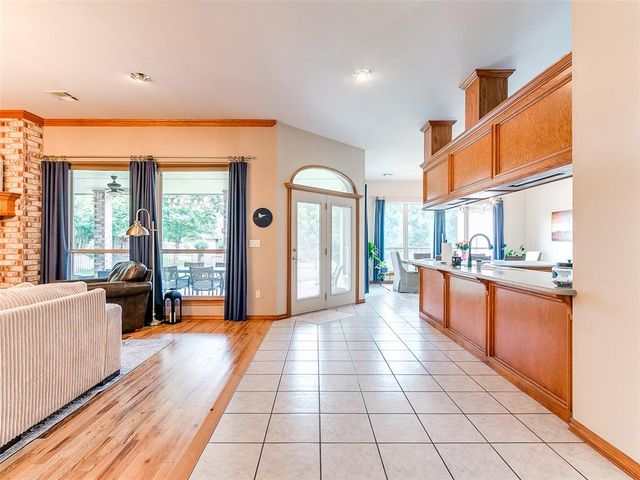1701 SW 38th Street, Moore, OK 73160