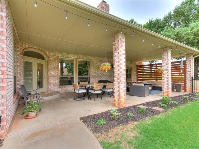 1701 SW 38th Street, Moore, OK 73160