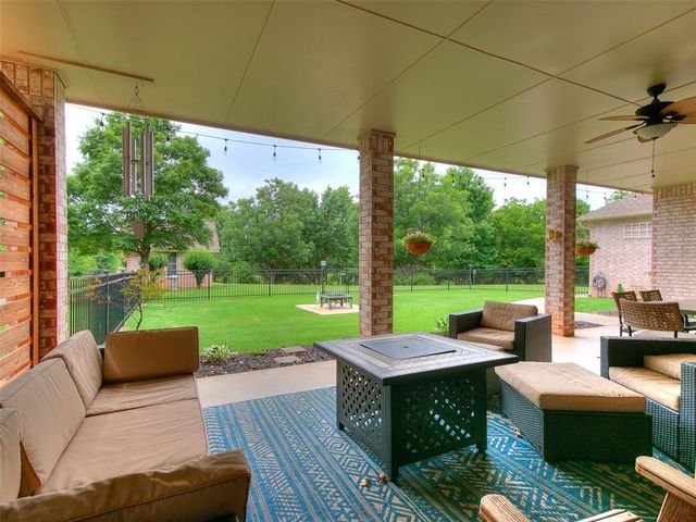 1701 SW 38th Street, Moore, OK 73160