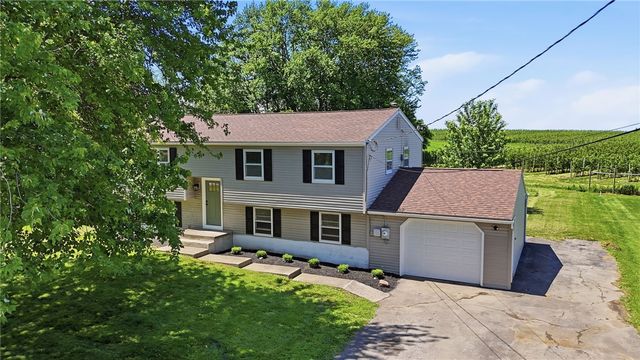7531 Salmon Creek Road, Williamson, NY 14589