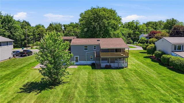7531 Salmon Creek Road, Williamson, NY 14589