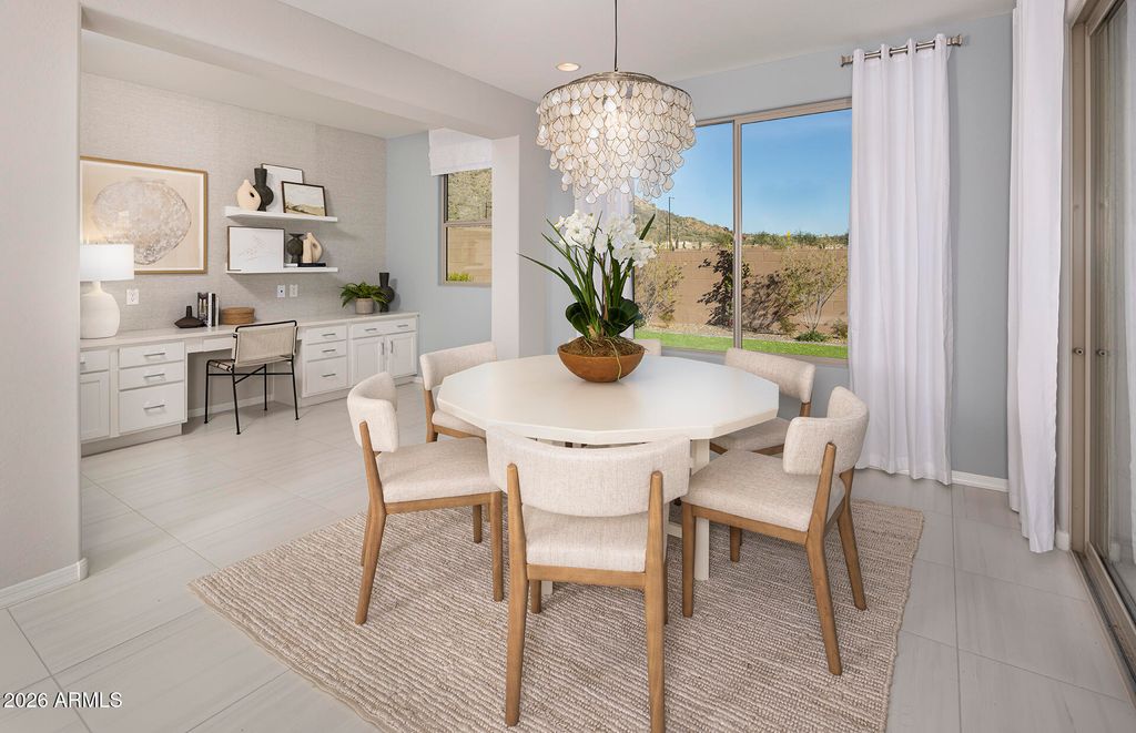 Image 7 of property listing at 27533 N 71ST Avenue, Peoria, AZ 85383