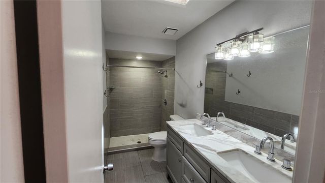 1076 SWEET TREE COURT, Apopka, FL 32712