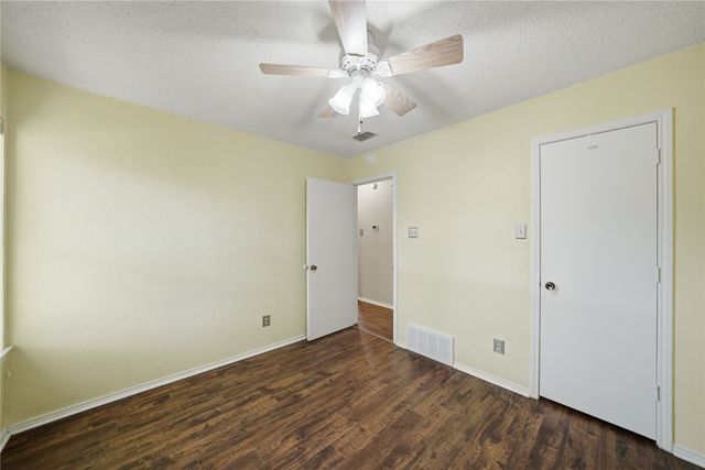 1129 W Hills Terrace, Saginaw, TX 76179