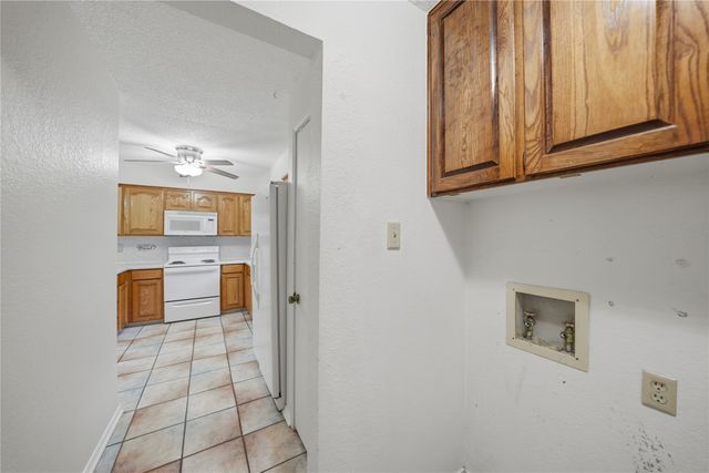 1129 W Hills Terrace, Saginaw, TX 76179