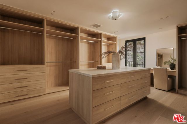 1417 Bluebird Avenue, Los Angeles, CA 90069