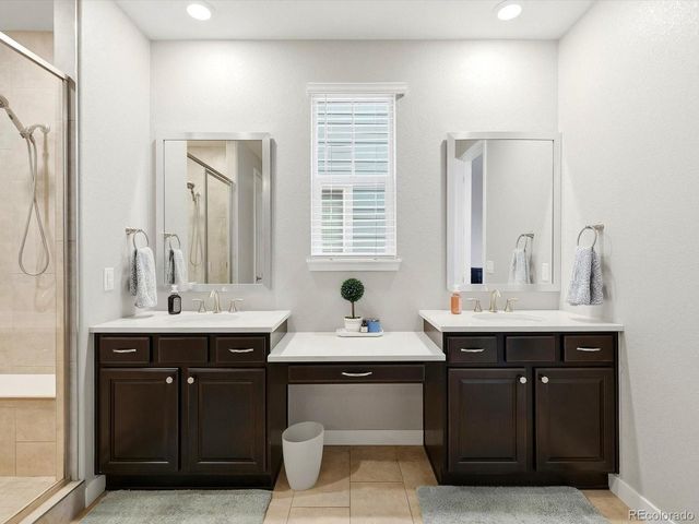 7043 Hyland Hills St, Castle Pines, CO 80108