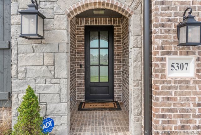 5307 E 125th Street S, Bixby, OK 74008