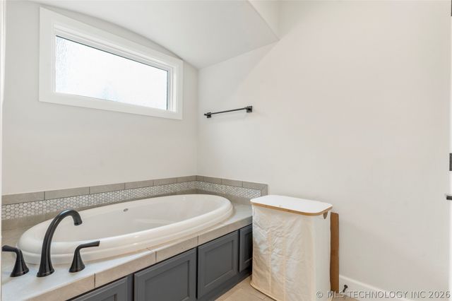 5307 E 125th Street S, Bixby, OK 74008