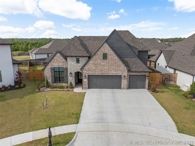 5307 E 125th Street S, Bixby, OK 74008