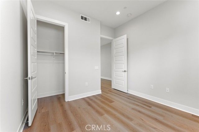 209 Stage, Irvine, CA 92618