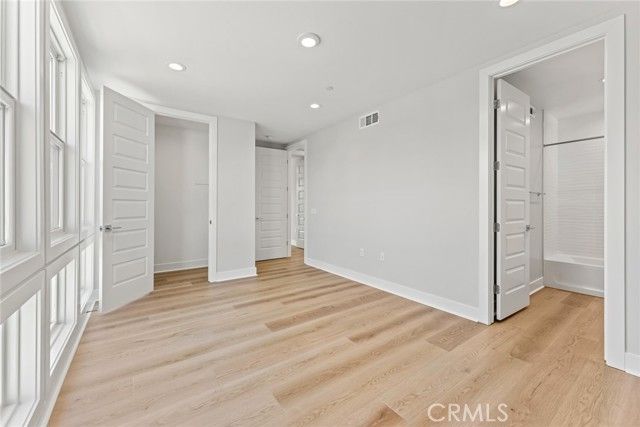 209 Stage, Irvine, CA 92618