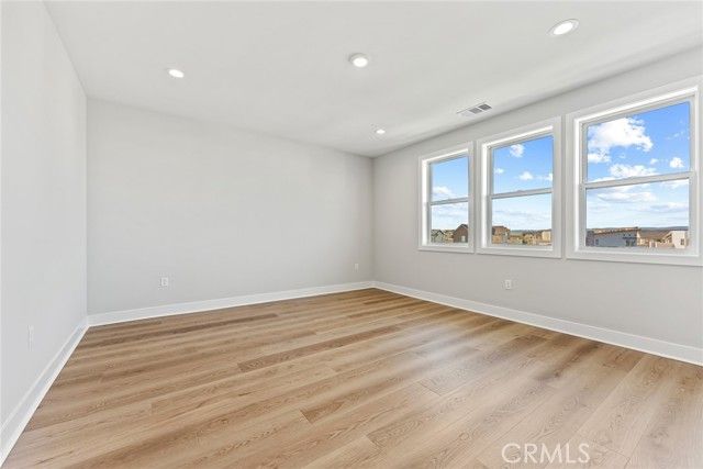 209 Stage, Irvine, CA 92618