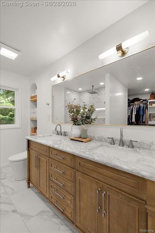 7710 Richardson Road, West Bloomfield Charter Township, MI 48323