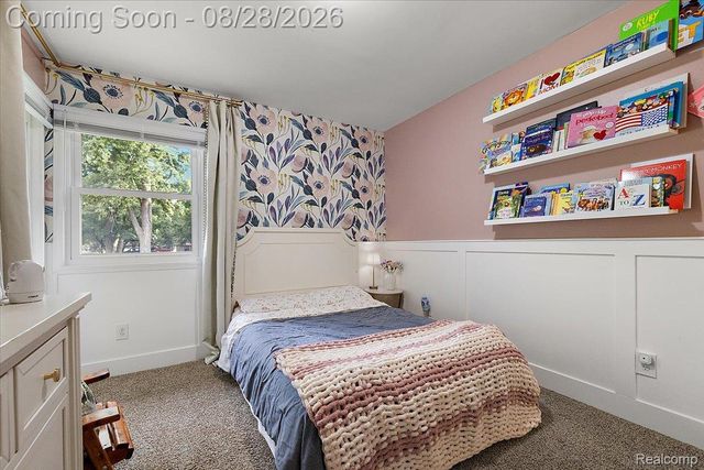 7710 Richardson Road, West Bloomfield Charter Township, MI 48323