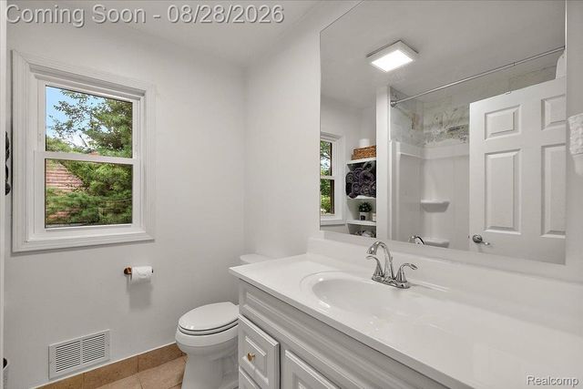 7710 Richardson Road, West Bloomfield Charter Township, MI 48323