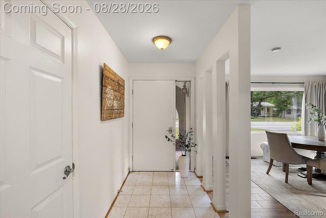 7710 Richardson Road, West Bloomfield Charter Township, MI 48323