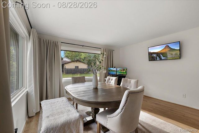 7710 Richardson Road, West Bloomfield Charter Township, MI 48323