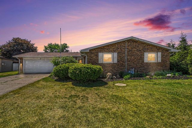 58125 Beech Road, Osceola, IN 46561
