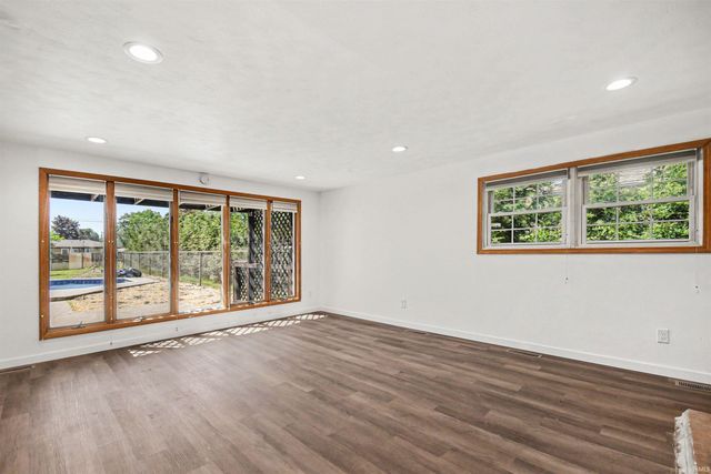 58125 Beech Road, Osceola, IN 46561