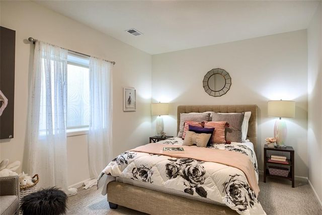 1622 Hanover Lane, Raymore, MO 64083