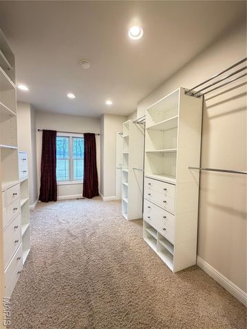 1327 Iron Gate, Greenville, IL 62246