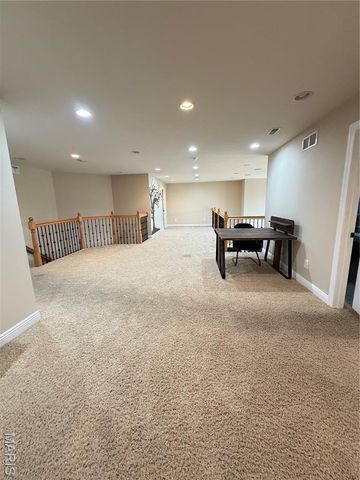 1327 Iron Gate, Greenville, IL 62246