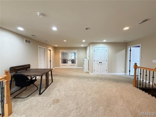 1327 Iron Gate, Greenville, IL 62246