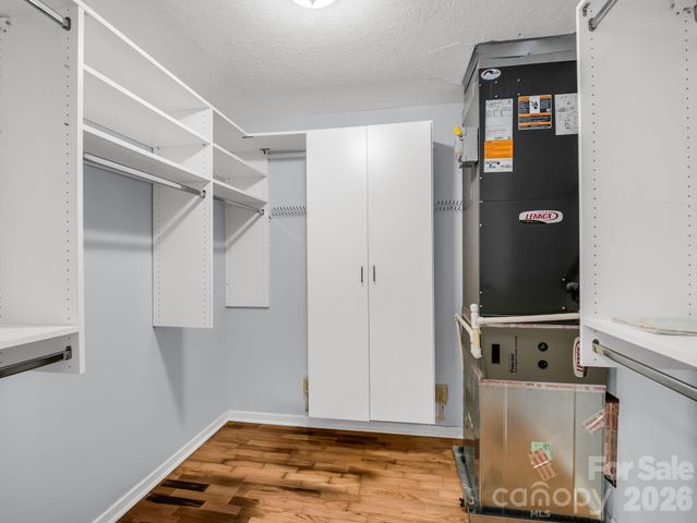 370 Orchard Circle, Laurel Park, NC 28739