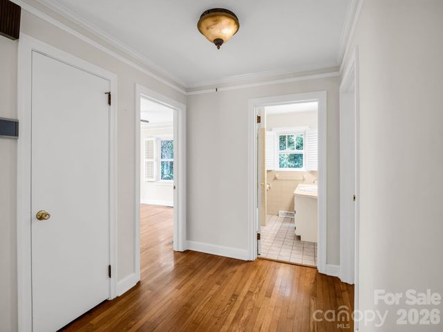370 Orchard Circle, Laurel Park, NC 28739