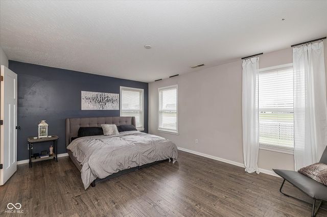 5509 Wood Spring Lane, Mccordsville, IN 46055