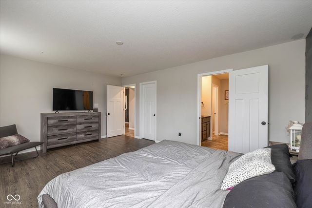 5509 Wood Spring Lane, Mccordsville, IN 46055