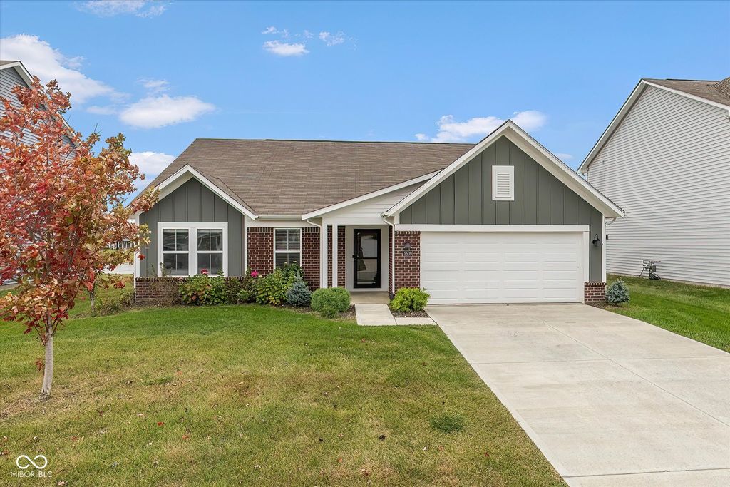 5509 Wood Spring Lane, Mccordsville, IN 46055