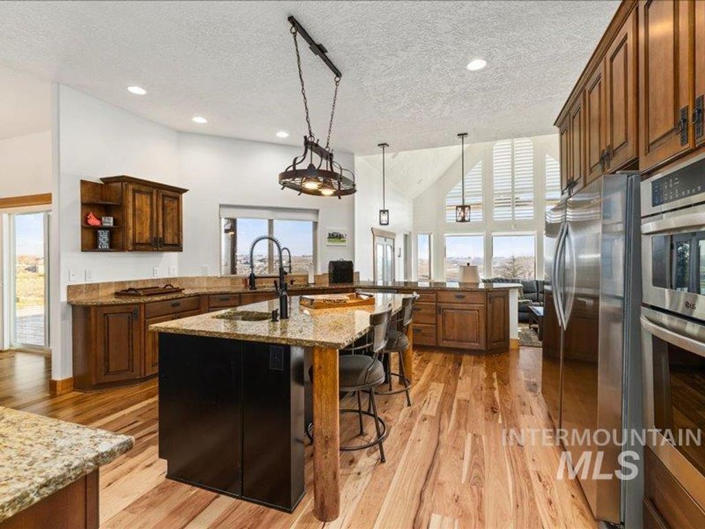 24746 Star Crest Ct, Middleton, ID 83644 photo 17