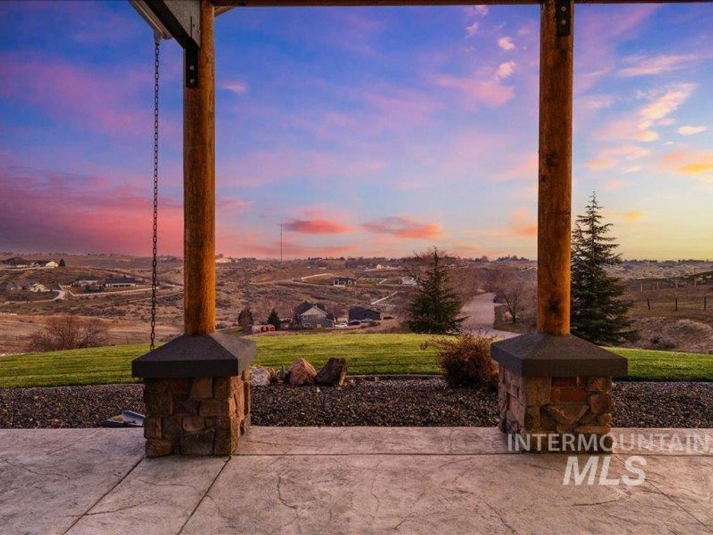 24746 Star Crest Ct, Middleton, ID 83644 photo 42