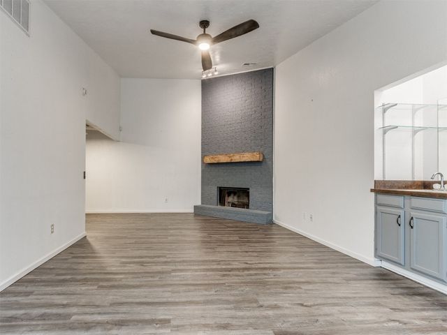 704 NW 137th Street, Edmond, OK 73013