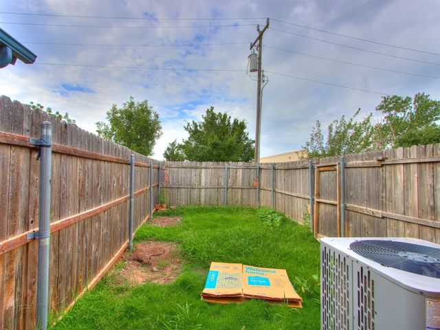704 NW 137th Street, Edmond, OK 73013