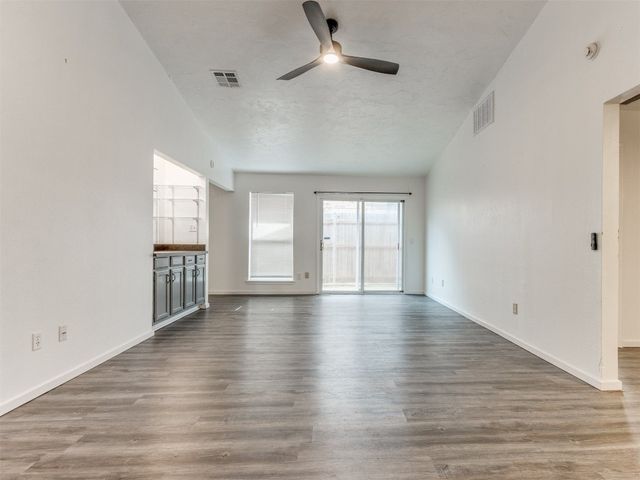 704 NW 137th Street, Edmond, OK 73013