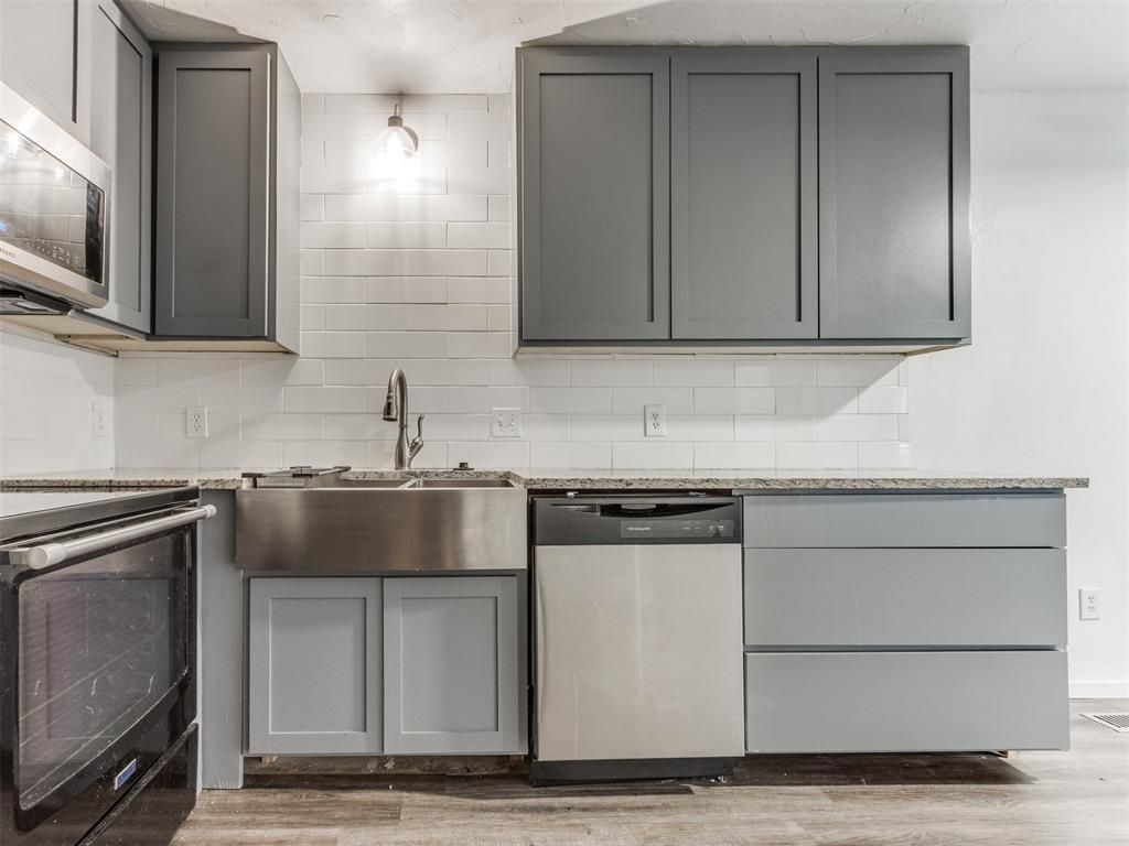 704 NW 137th Street, Edmond, OK 73013