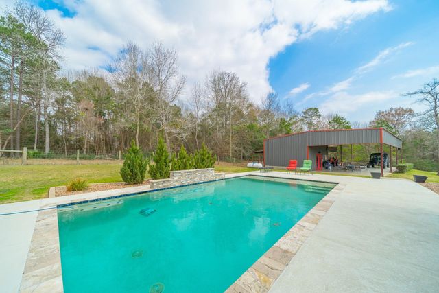 840 Horace Bonds Road, Livingston, TX 77351