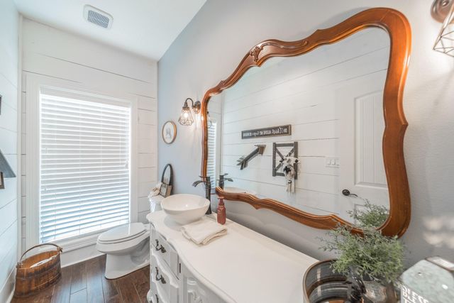 840 Horace Bonds Road, Livingston, TX 77351