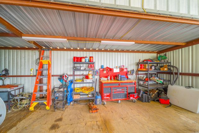 840 Horace Bonds Road, Livingston, TX 77351