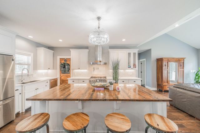 840 Horace Bonds Road, Livingston, TX 77351