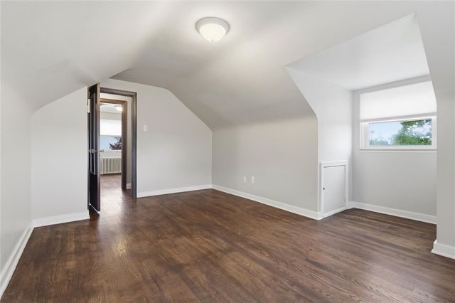 832 Rebecca St, North Huntingdon, PA 15642