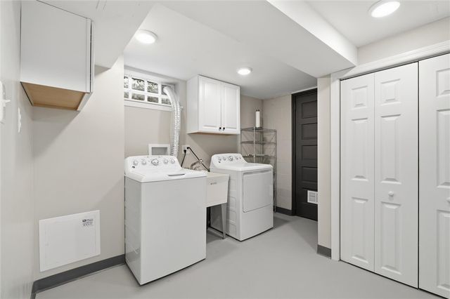 832 Rebecca St, North Huntingdon, PA 15642