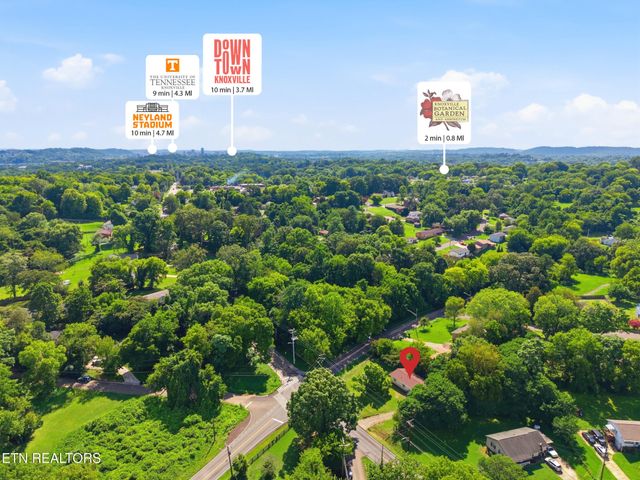 3401 McDonald Rd, Knoxville, TN 37914